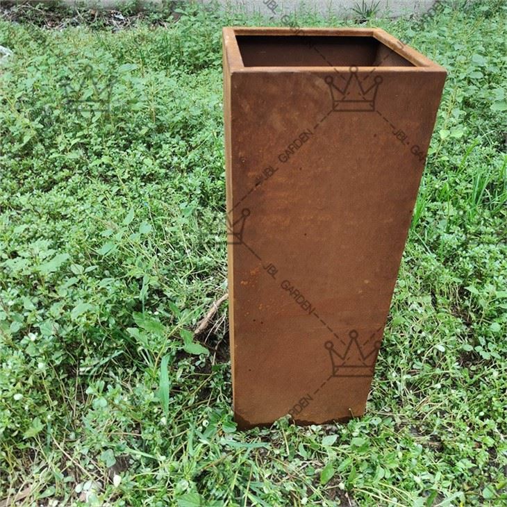 30 Inch Wide Planter