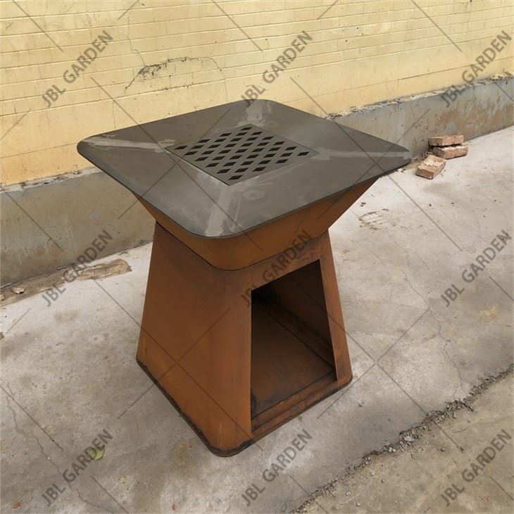 Garden Fire Pit BBQ