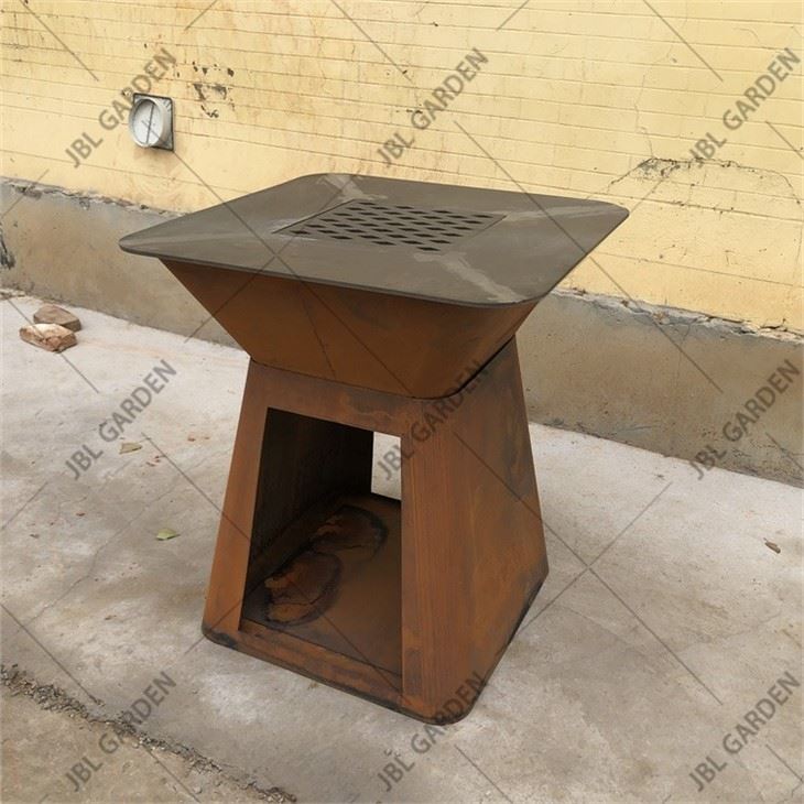 Garden Fire Pit BBQ
