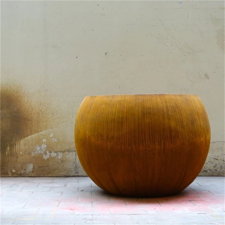 Metalni Celso Cylinder Corten Steel Sadilica