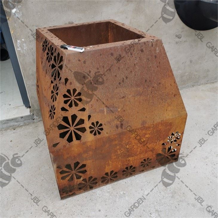 Metal Flower Pots Outdoor