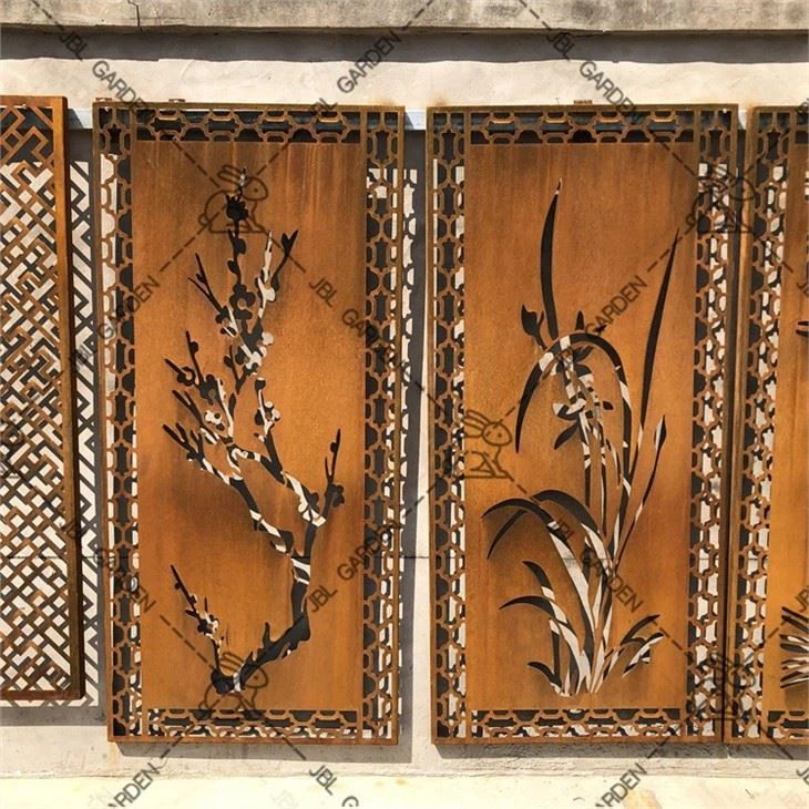 Screen Panels With Chrysanthemum Design