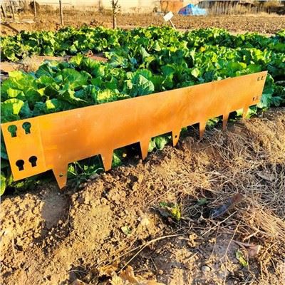 Zahrđali Corten čelični rubovi