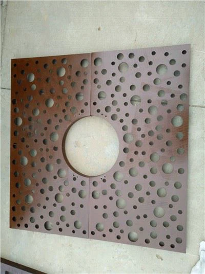 Rešetka za drveće za zaštitu drveća