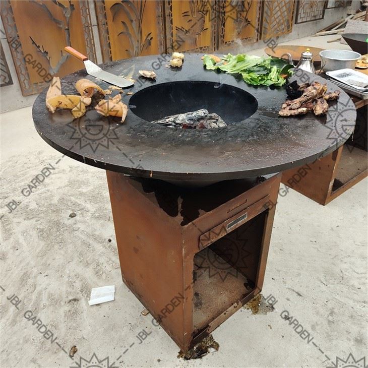 Steel Metal BBQ Grill