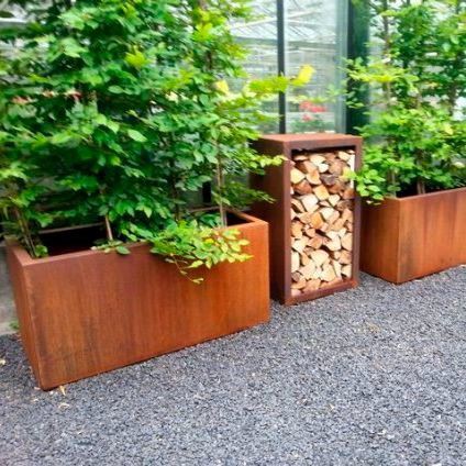 Free Standing Garden Outdoor Durable Planter Pot