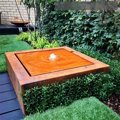 Metalne čelične fontane sa LED svjetlom